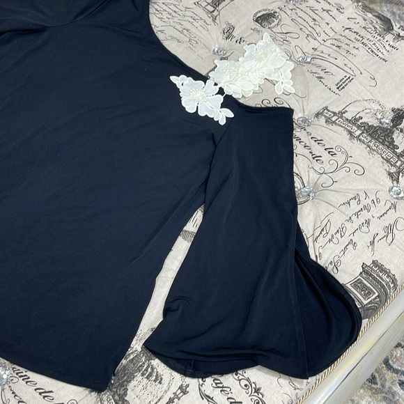 Alfani One-Shoulder Applique Top - Picture 4 of 6